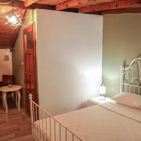 Bee Alacati Hotel