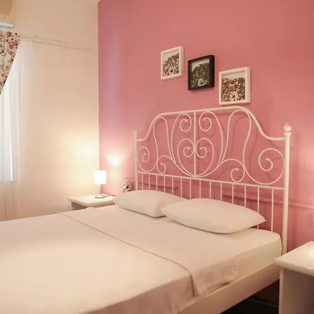 Hotel Bee Alacati *